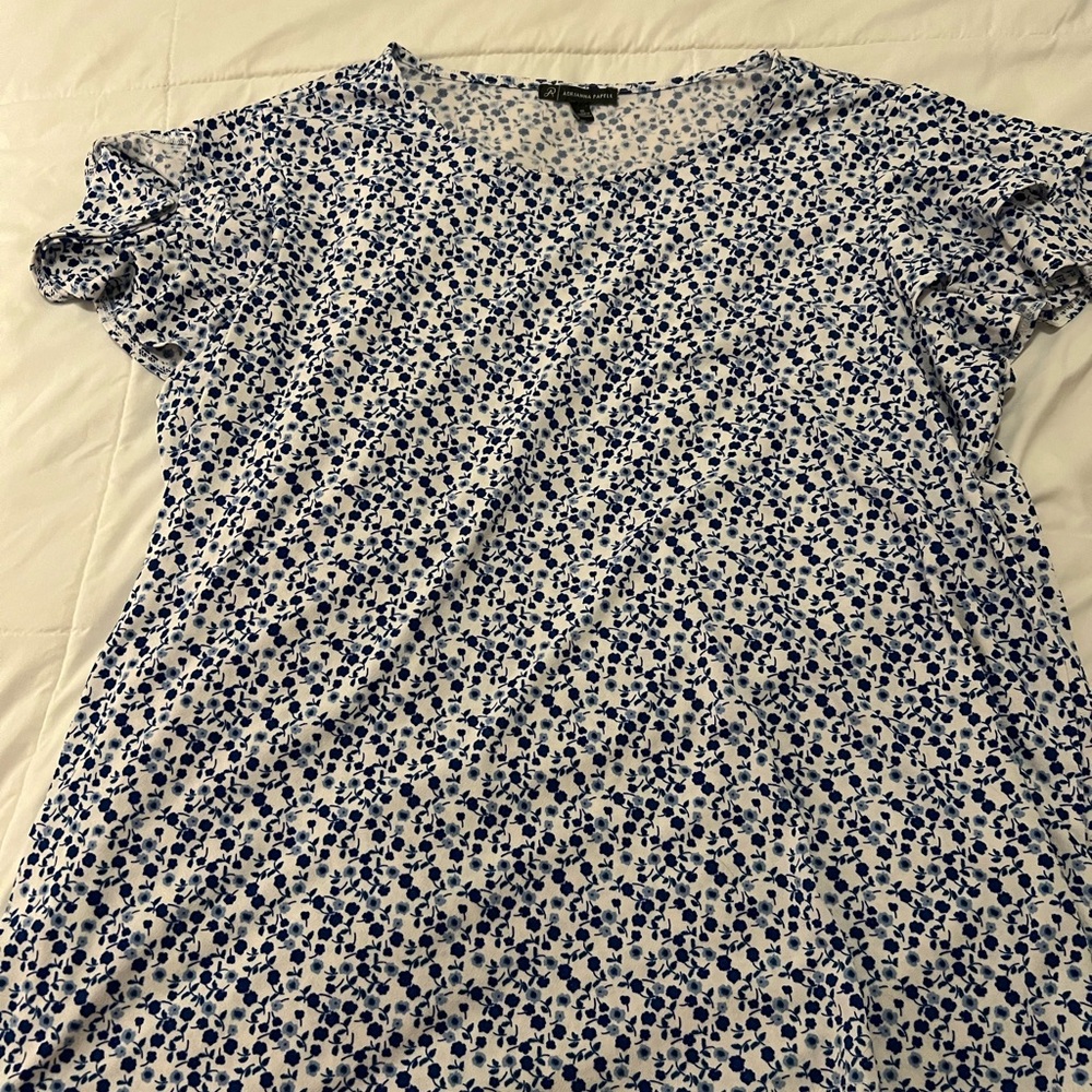 Floral Blue and White Women's Top